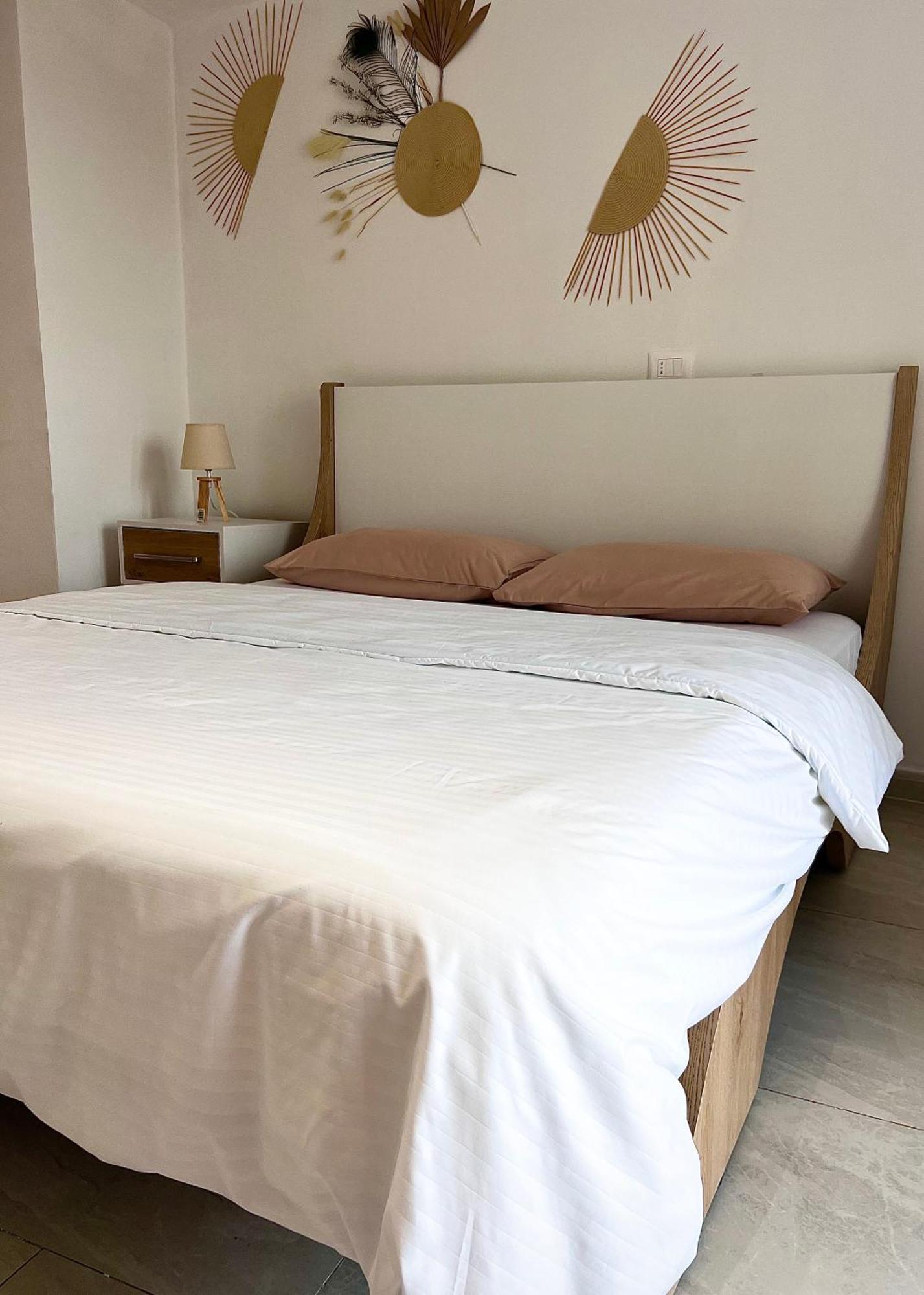 ホテル Aloha House Shkodër エクステリア 写真